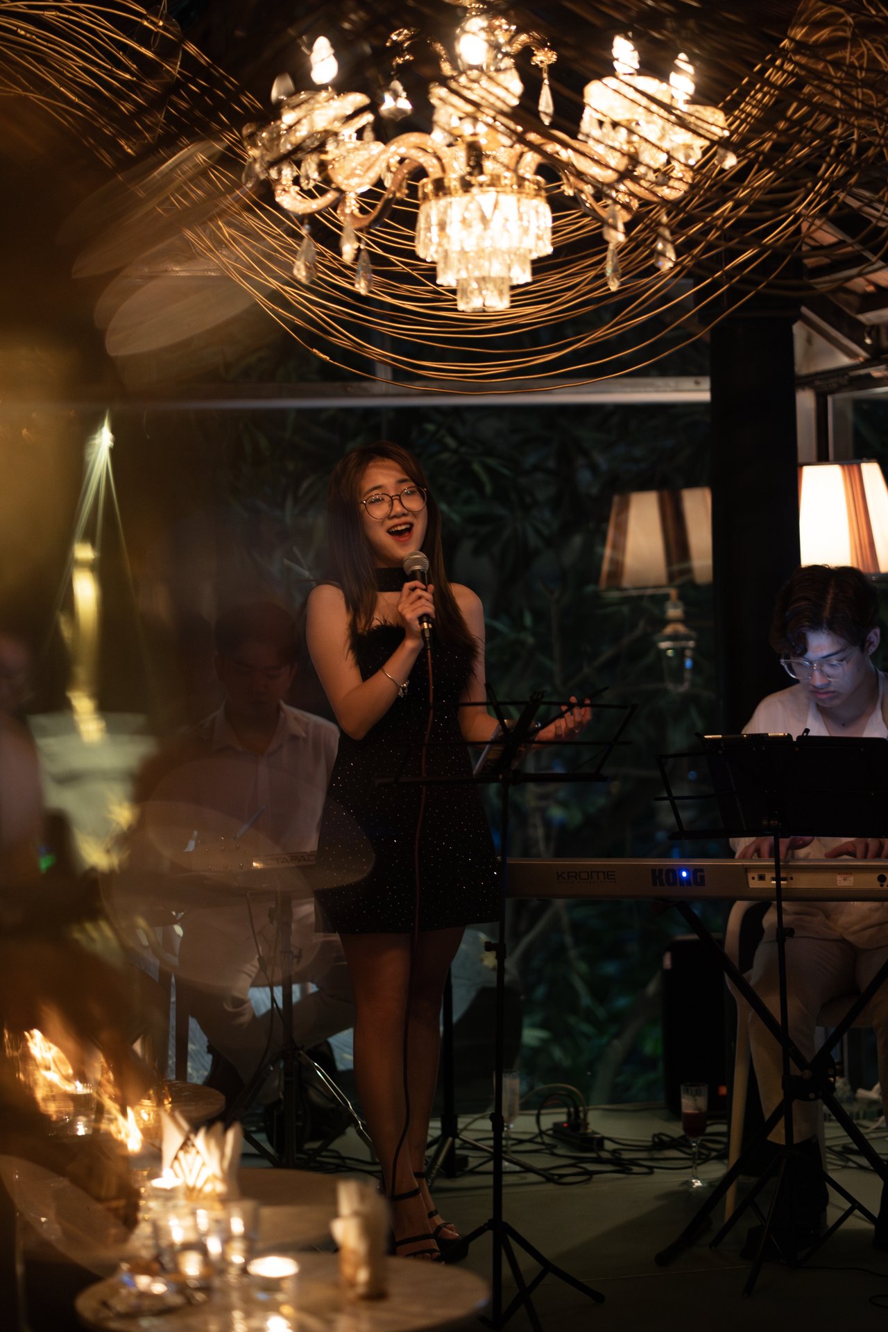 Moon Men live music cocktail bar Hanoi