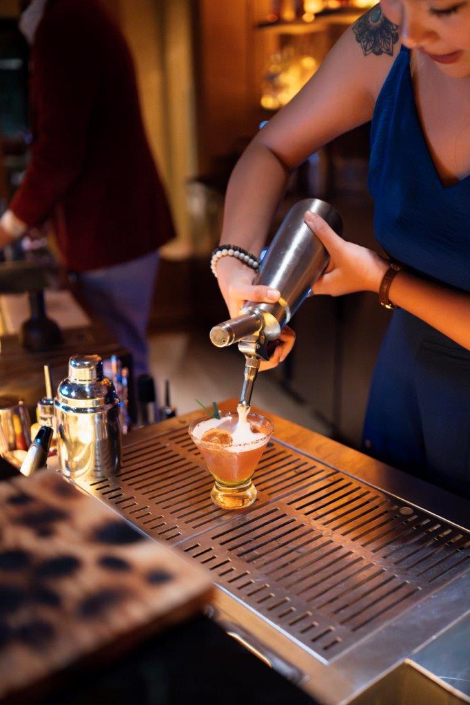 Station Night cocktail event Moon Men