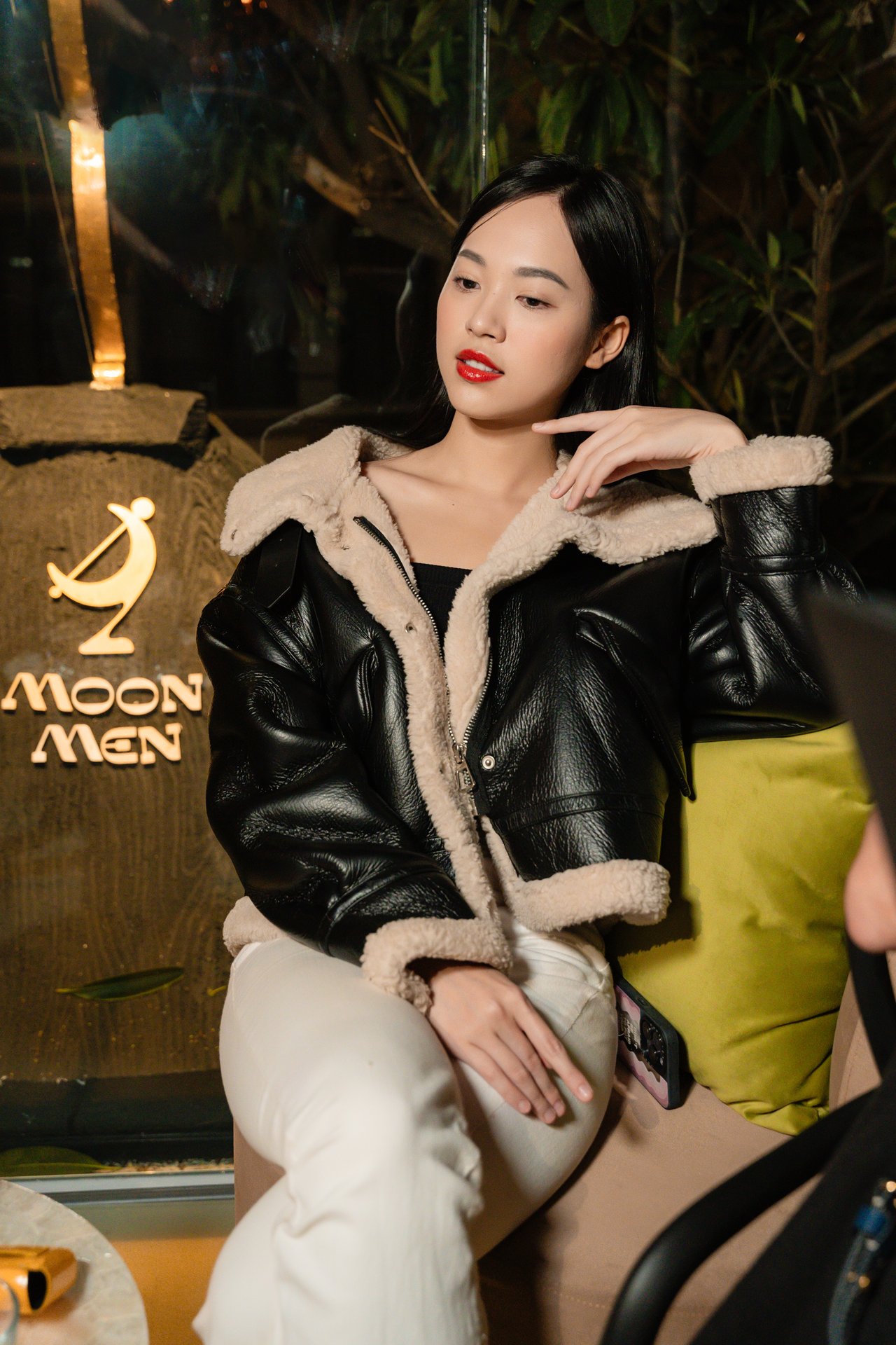 Moon Men soft opening December 2023