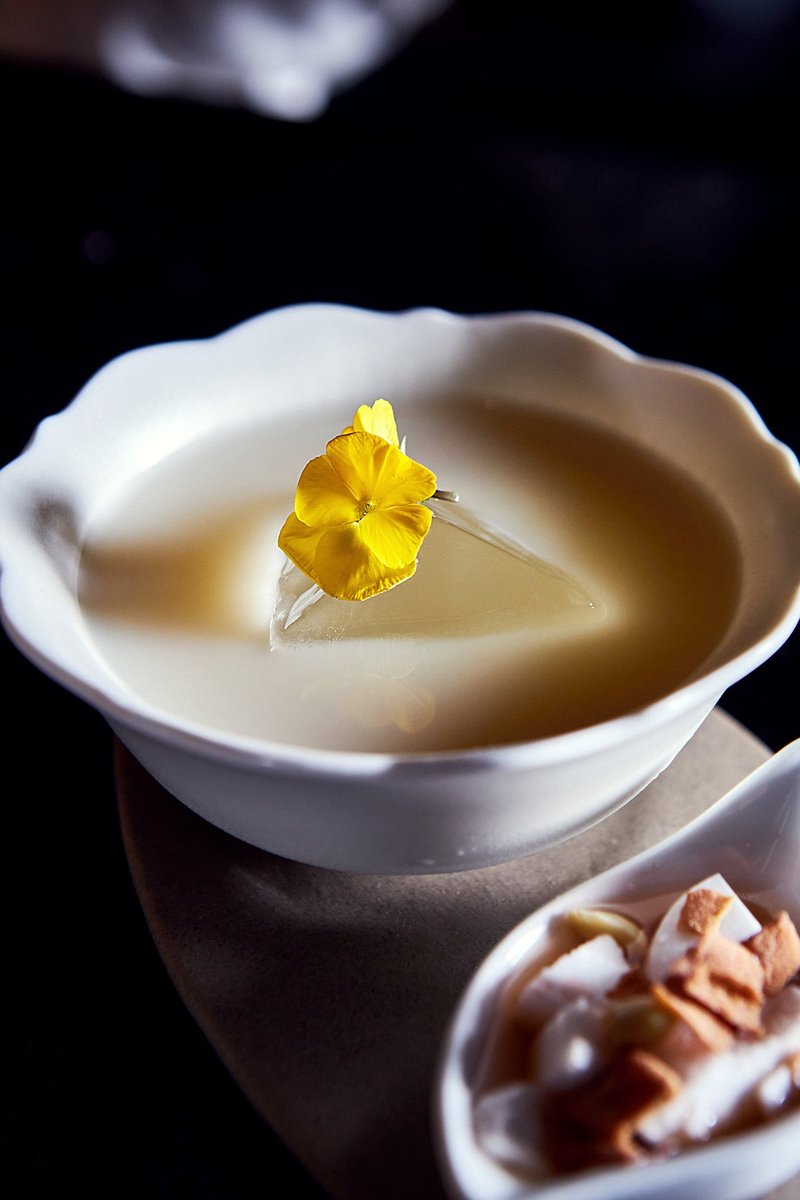 Signature No.15 cocktail at Moon Men Hanoi