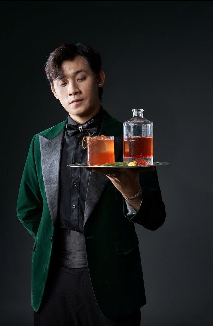 Duc B - Moon Men Cocktail Bar